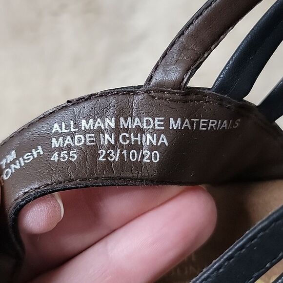 WHITE MOUNTAIN BLACK ASTONISH PLATFORM CLOG SANDALS, SIZE 7 - NEW - Picture 6 of 14